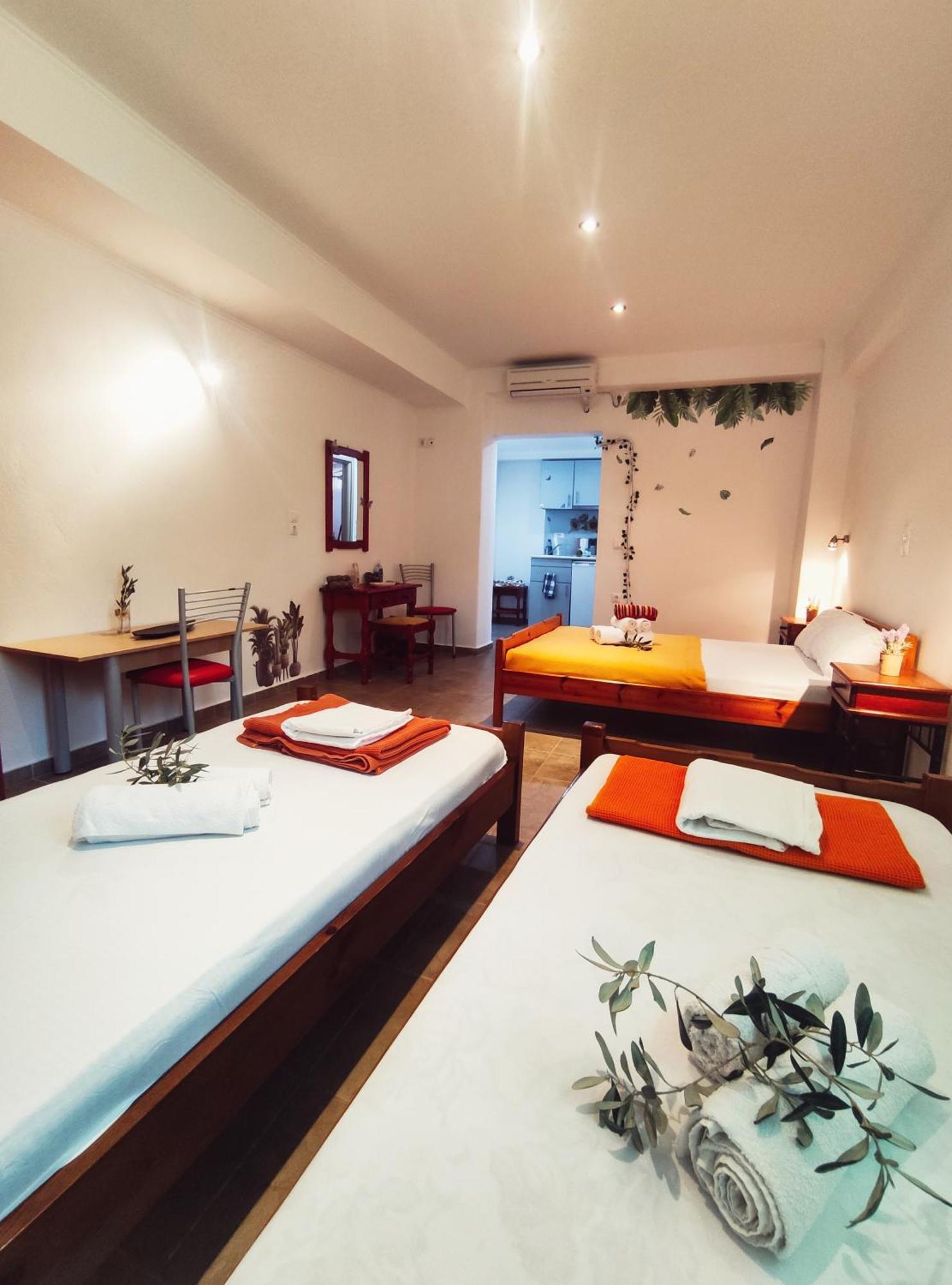 Rena'S Rooms Μελίντα Melinta 部屋 写真