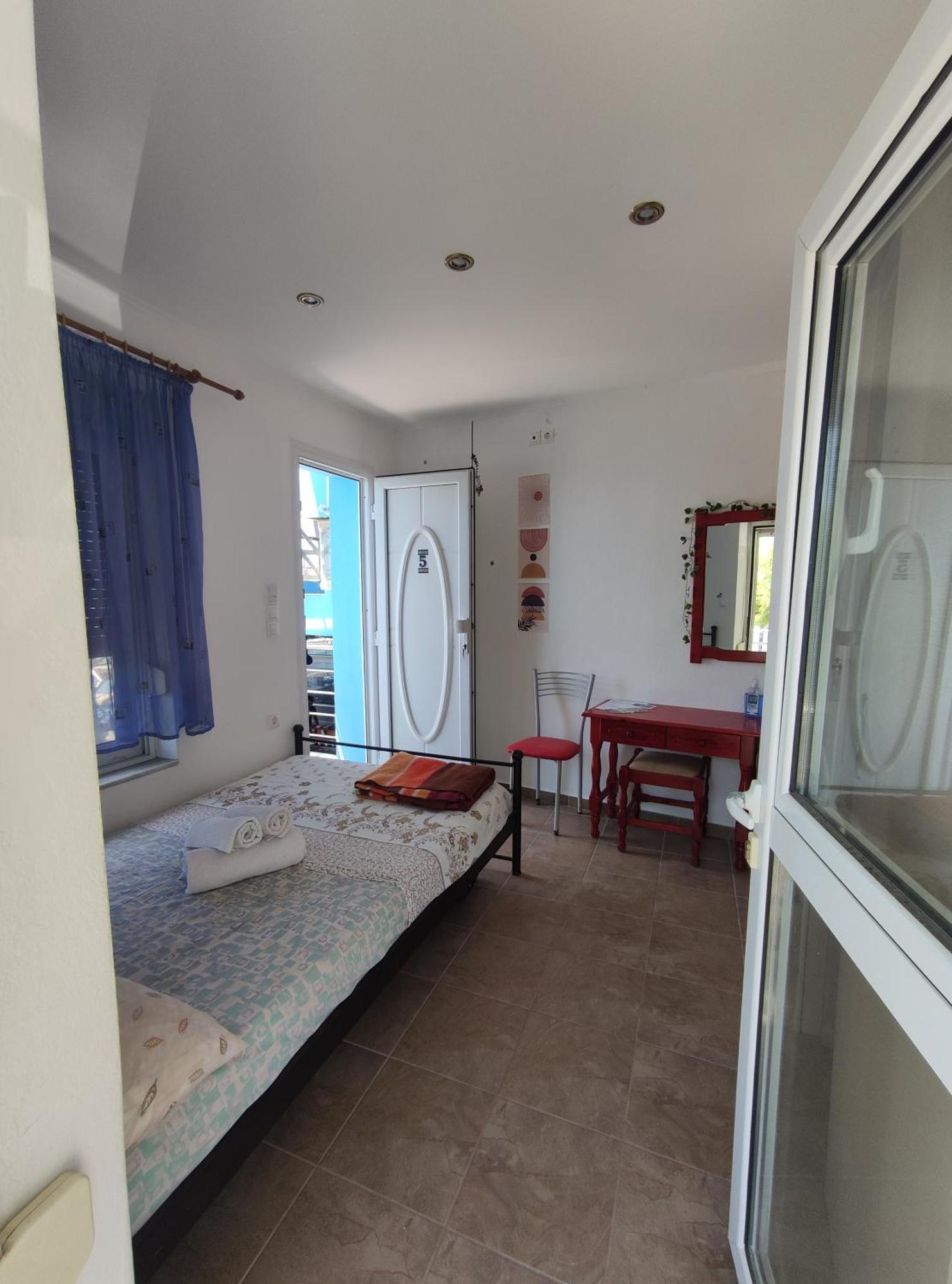 Rena'S Rooms Μελίντα Melinta 部屋 写真
